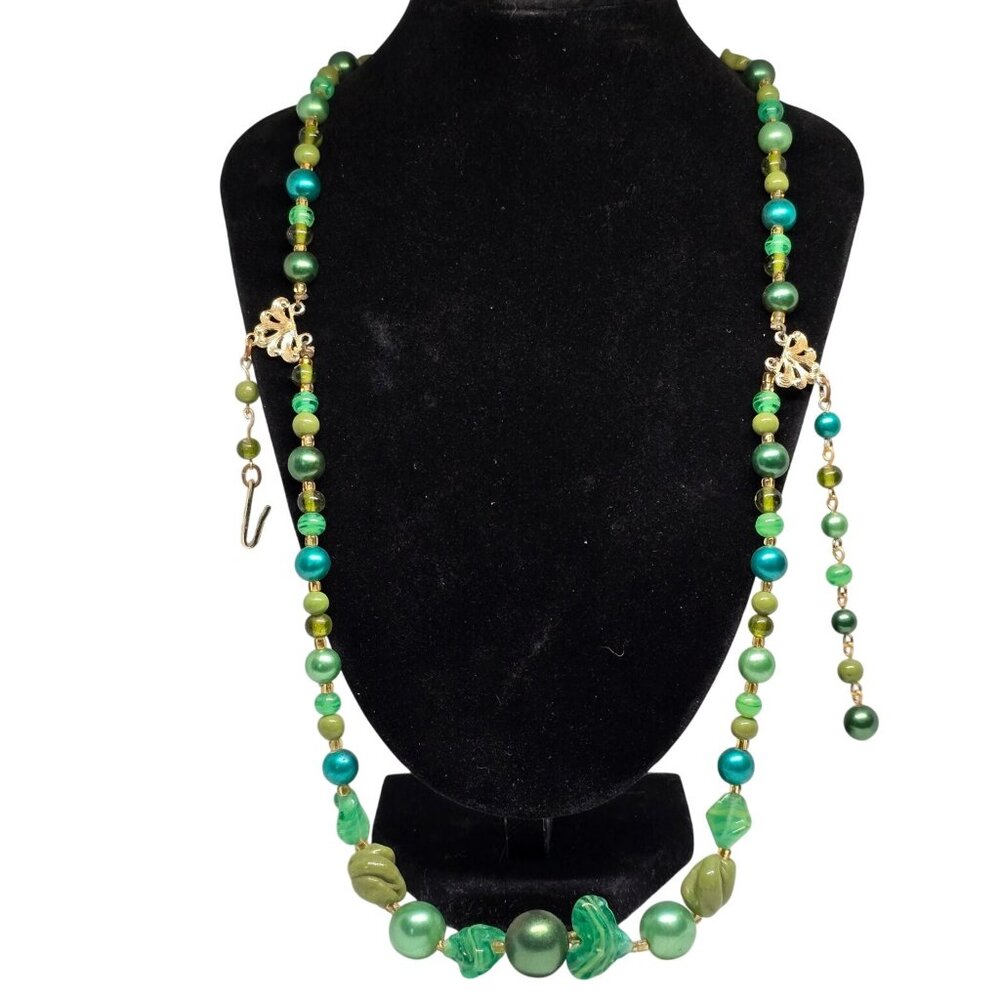 Vintage Beaded Statement Necklace Gold Tone 25" Green Glass & Pearlized Beads - Picture 1 of 5